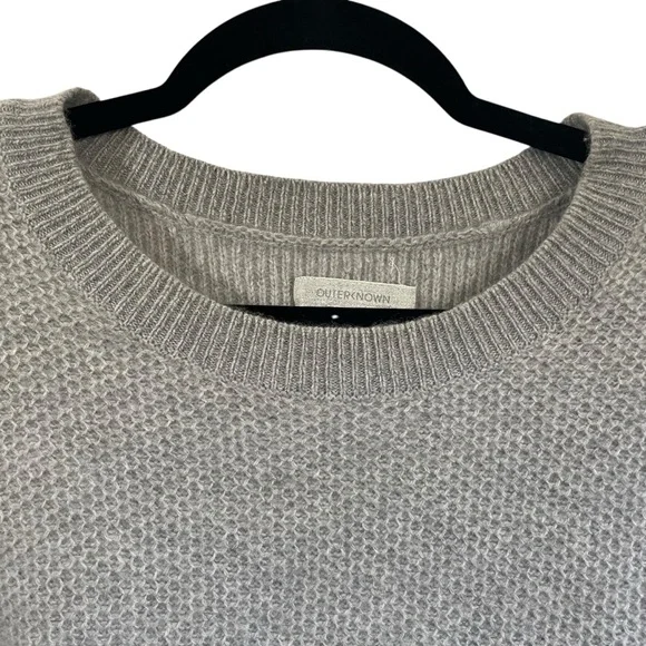 Outerknown Women's Cashmere Waffle Texture Light Gray Crew Neck Sweater Large - Picture 2 of 8